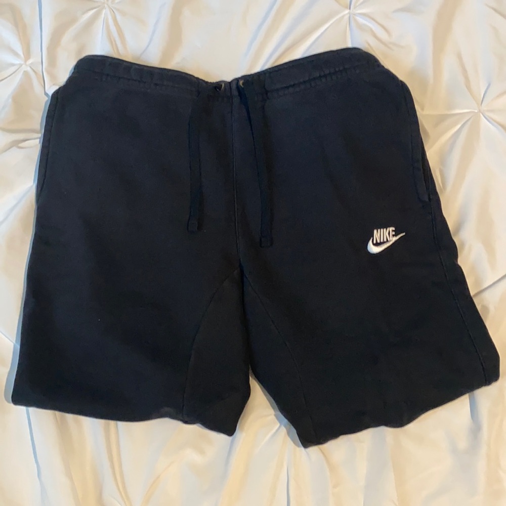 black nike sweatpants